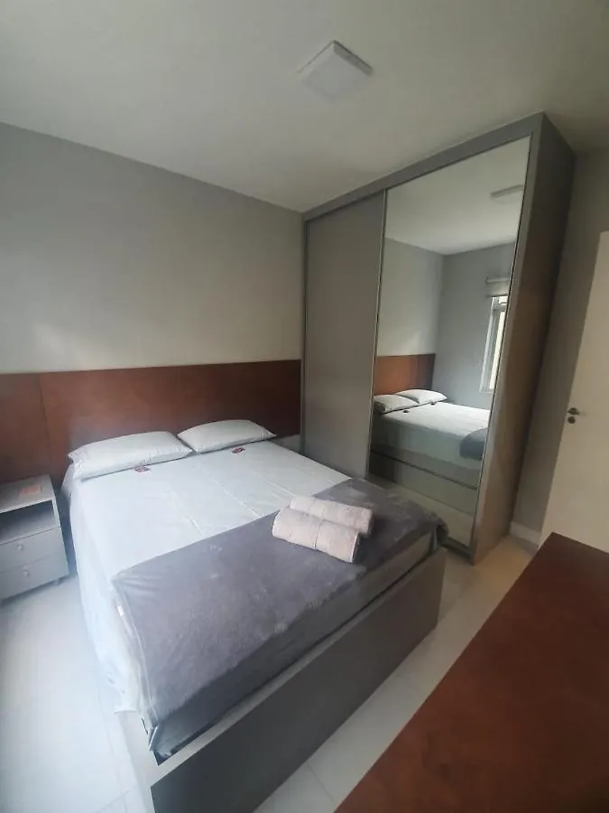 Lindo Apto, 100Metros Da Praia, Na Av Brasil Com A Av Central Melhor Localizacao Balneário Camboriú