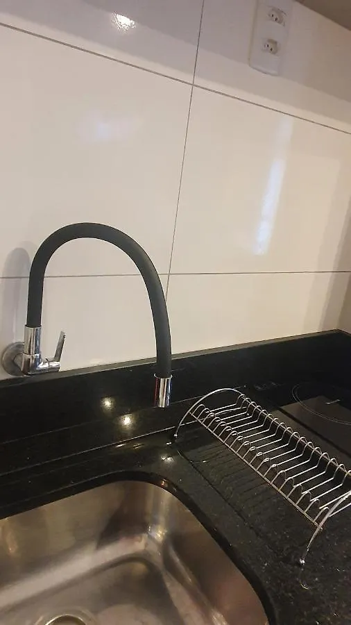 Lindo Apto, 100Metros Da Praia, Na Av Brasil Com A Av Central Melhor Localizacao Balneário Camboriú