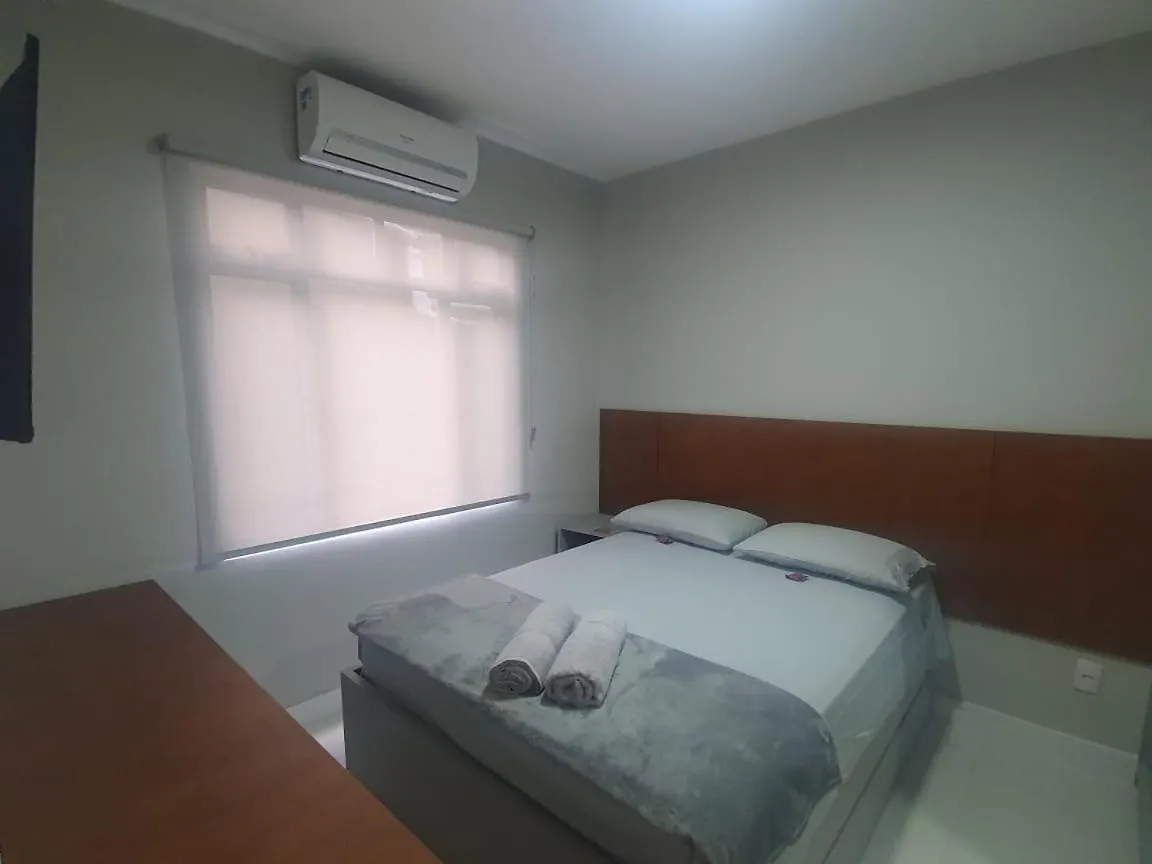 Lindo Apto, 100Metros Da Praia, Na Av Brasil Com A Av Central Melhor Localizacao Balneário Camboriú Brasilien